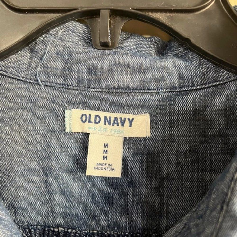 Old navy medium blue blouse - Picture 3 of 4